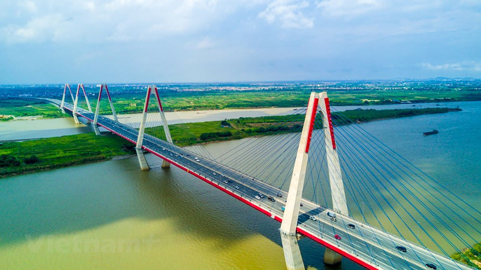  It forms part of a new six-lane highway linking Hanoi and Noi Bai International Airport. The project is funded by a Japan International Cooperation Agency ODA loan (Photo: Vietnam+)