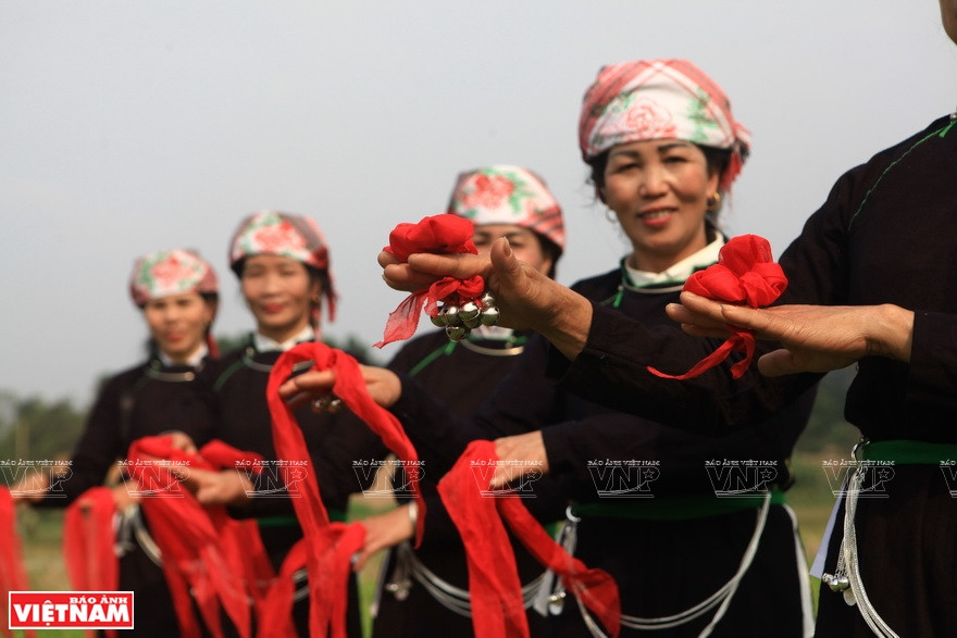 Then singing is practised in many northern provinces, including Cao Bang, Bac Kan, Thai Nguyen, Lang Son, Ha Giang, Quang Ninh, Son La, Lai Chau, Lao Cai, Bac Giang and Yen Bai, and the Central Highlands province of Dak Lak (Photo: VNA)