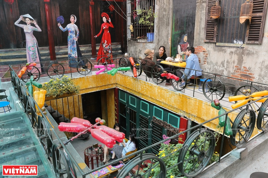 The café is located on Hang Tre street, Hanoi (Photo: VNA)