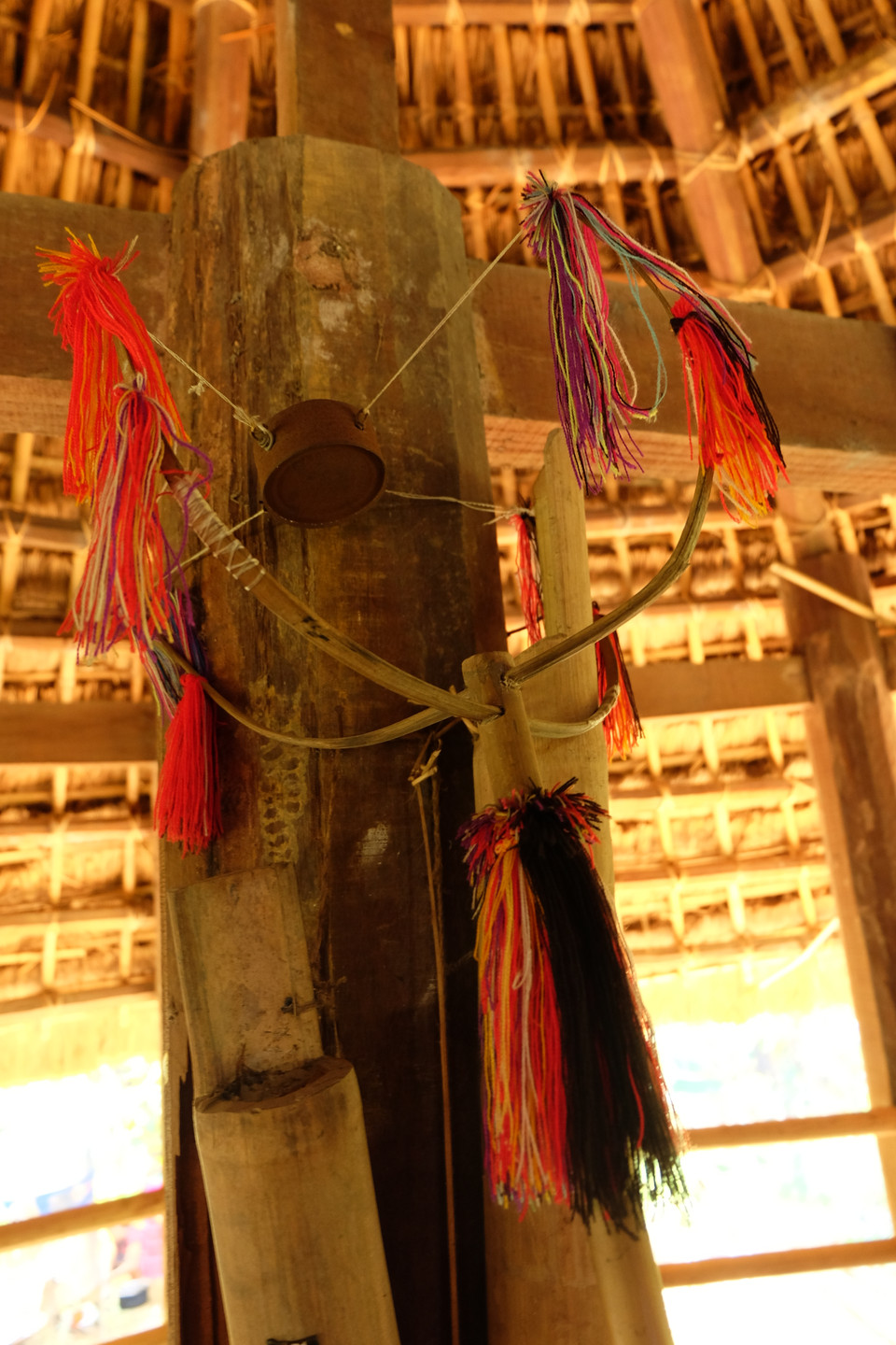 A traditional musical instrument of Ta Oi people (Photo: VNA)