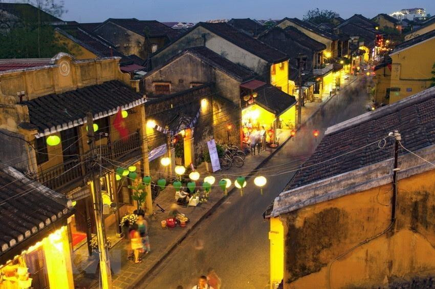 CNN Travel describes Hoi An as a heaven for photographers, foodies and architecture lovers (Photo: VNA)