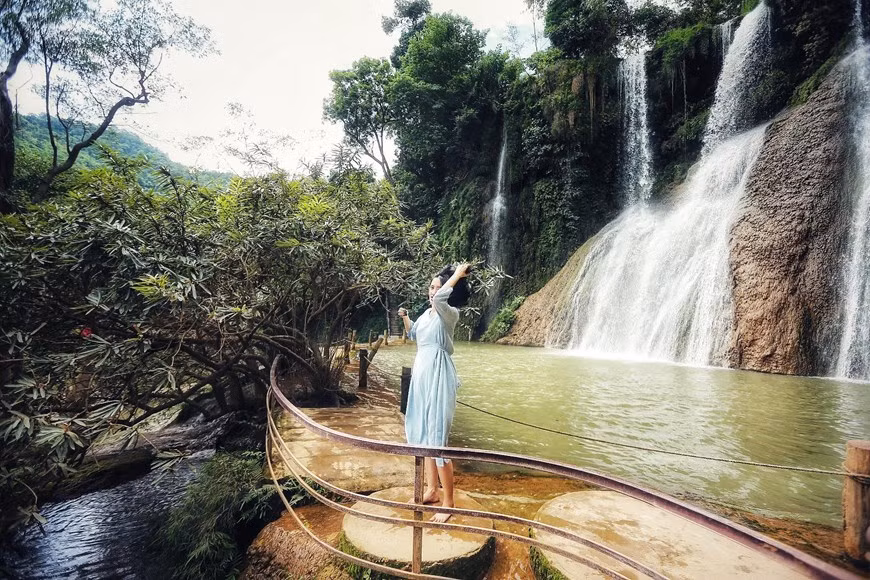 Dai Yem Waterfall is a popular tourist attraction in Moc Chau (Photo: Nam Nguyen/ Vietnamplus)