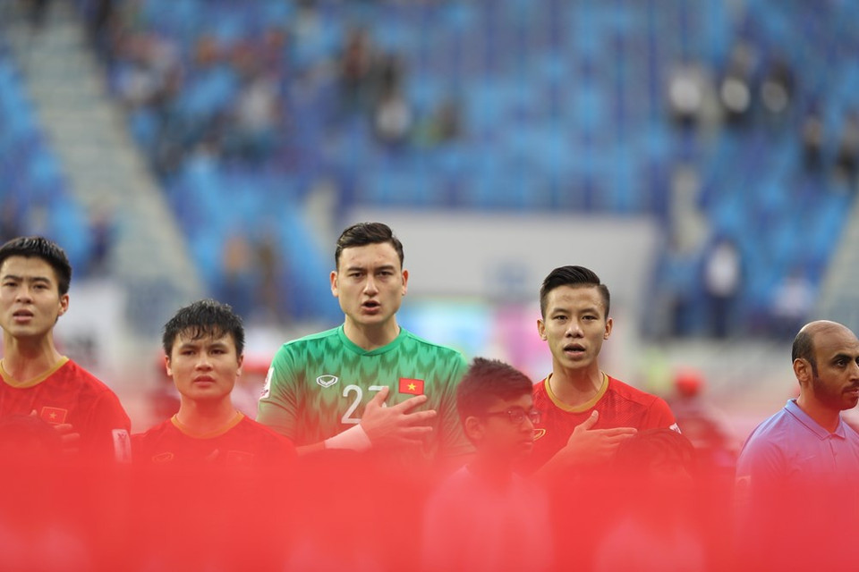 Vietnamese team at the first quarterfinal match with Japan which took place at the Al Maktoum Stadium in Dubai of the UAE on January 24 (Photo: VNA)