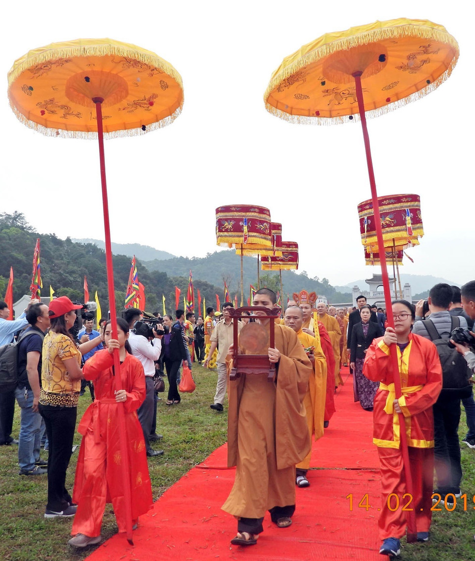 Parades at Yen Tu Festival (Source: VNA)