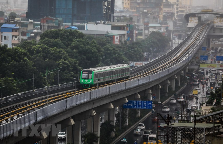 It takes 23 minutes to run from Cat Linh station to Yen Nghia station in Ha Dong district. (Photo: Vietnamplus)