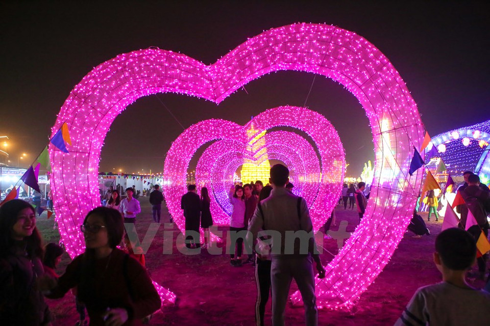 The festival takes place from December 3 to January 22 (Photo: VNA)