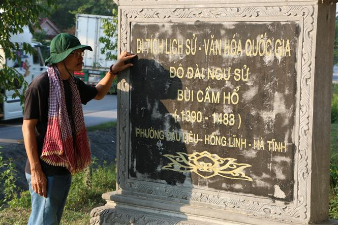 His contribution to the national construction and development under the Early Le dynasty (1428-1527) was so great that local people have built a temple to tribute him in Ha Tinh province (Photo: VNA)