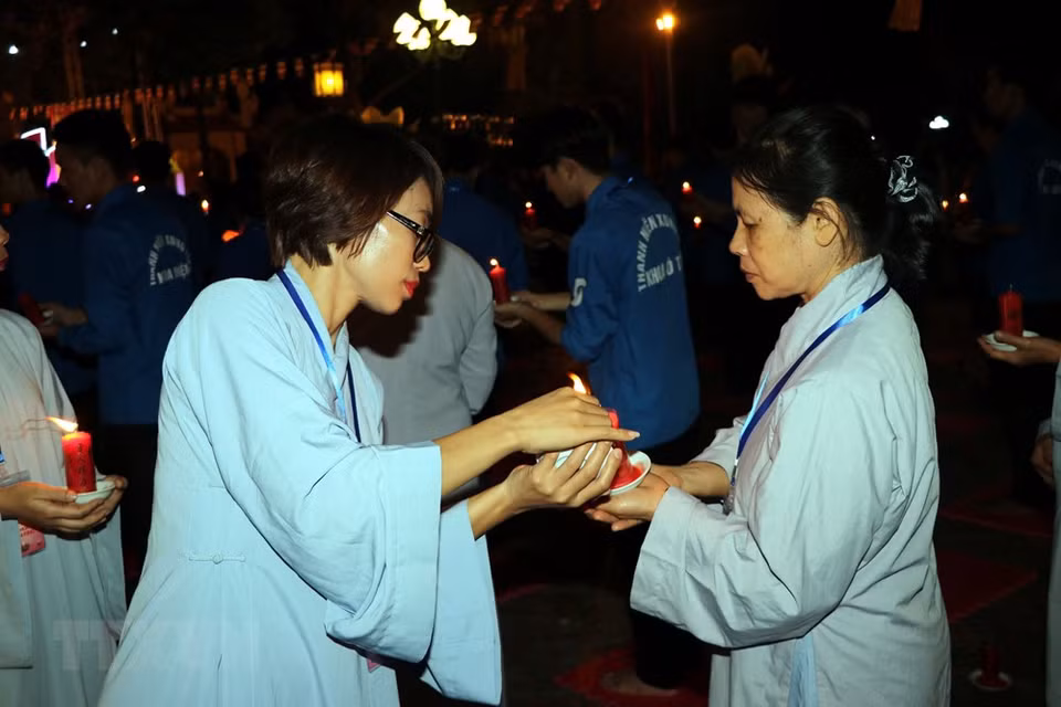 The latest edition of the festival, which has been celebrated for around 700 years, opened on Feb. 17, the 16th day of the first lunar month at the Con Son – Kiep Bac complex (Photo: VNA)