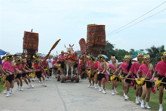 The Saint Giong Festival is the only traditional festival in Vietnam recognized as an Intangible Cultural Heritage of Humanity by UNESCO (Photo: VNA)