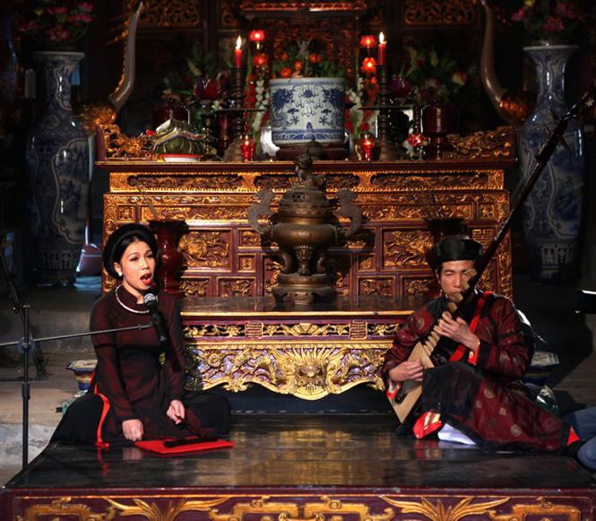 Ca Tru singing, an ancient genre of chamber music featuring female vocalists, was inscribed on the UNESCO-recognized list of Intangible Cultural Heritage (Photo: VNA)
