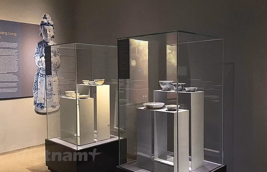 The exhibits were unearthed during an excavation at the 18 Hoang Dieu Archaeological Site in Hanoi in 2002. (Photo: VNA)