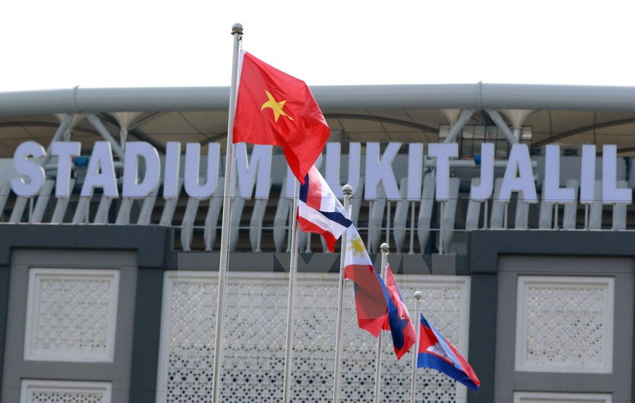 The flags of Vietnam and other Southeast Asian countries are raised at Bukit Jalil National Stadium (Photo: VNA)
