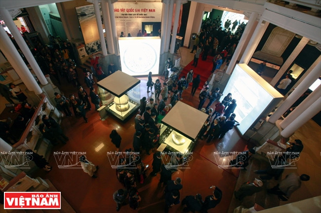 In the showroom (Source: VNA)