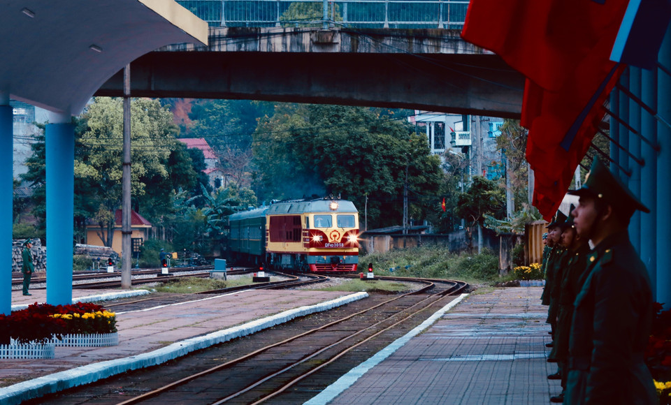 The armoured train of DPRK Chairman ready at Dong Dang train station (Photo: VNA)