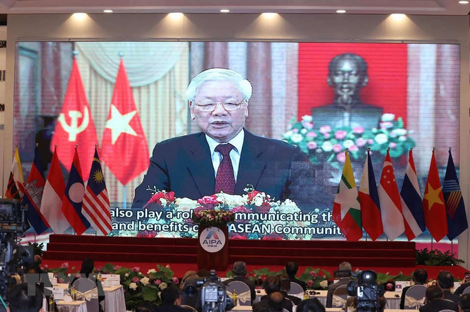 General Secretary and President Nguyen Phu Trong extends a welcome speech to the event. (Photo: VNA)