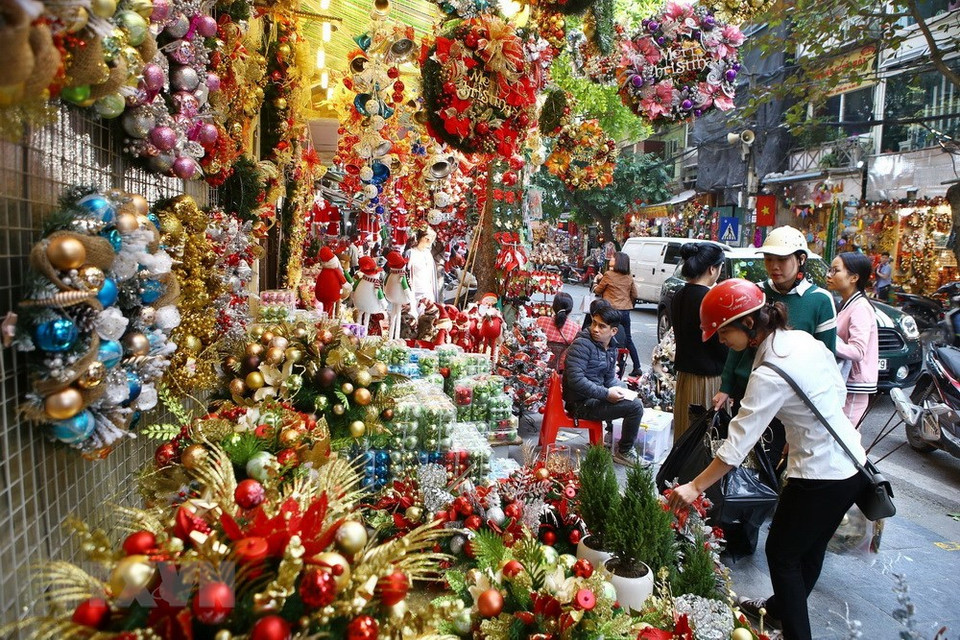 Hang Ma street in Hanoi's Old Quarter is known for selling paraphernalia needed to celebrate different festivals (Photo: VNA)