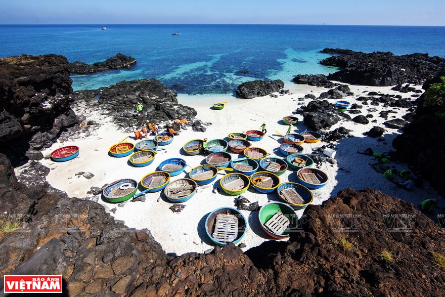 Beaches at Be island are filled with white soft sand (Photo: VNA)