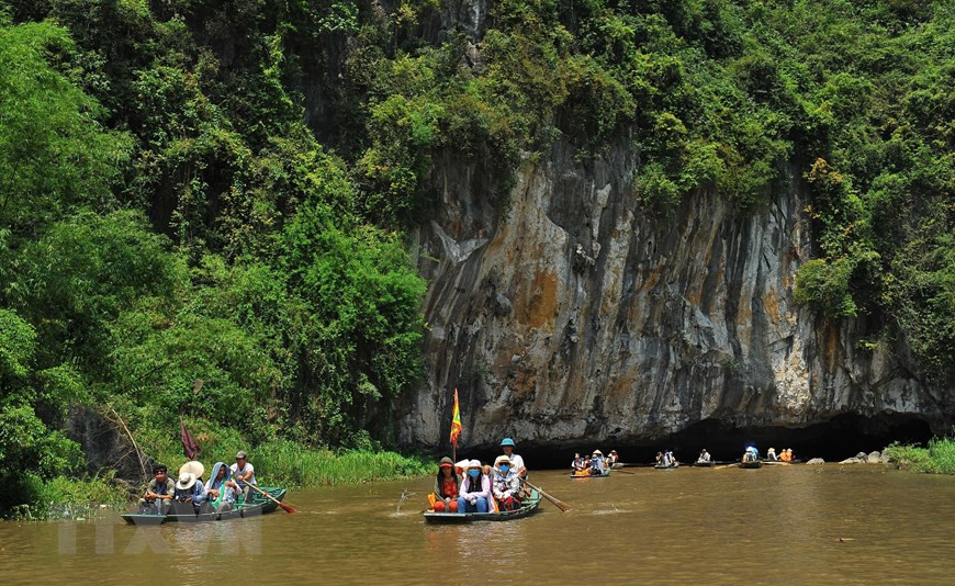 Poetic scenery of Tam Coc - Bich Dong tourism site (Photo: VNA)
