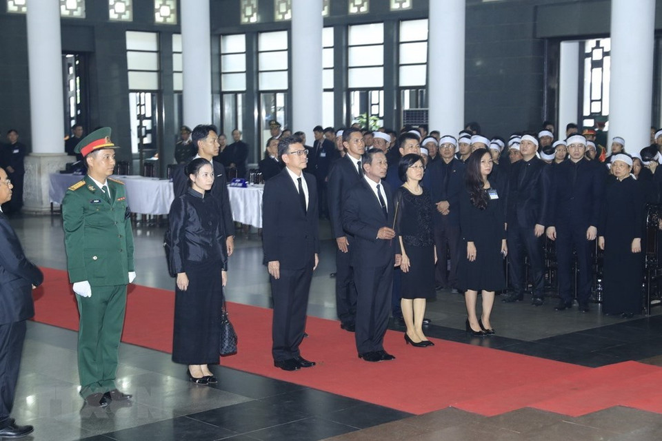 The Thai delegation is led by Deputy Prime Minister Chatchai Sarikulya (Photo: VNA)