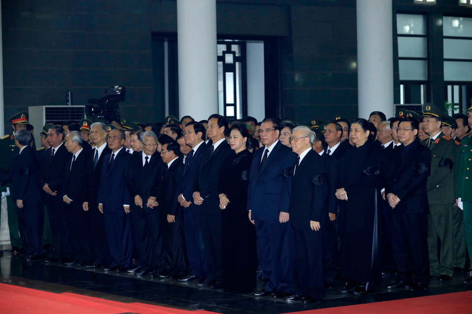 Party, State, Government and National Assembly leaders and former leaders at the funeral (Photo: VNA)