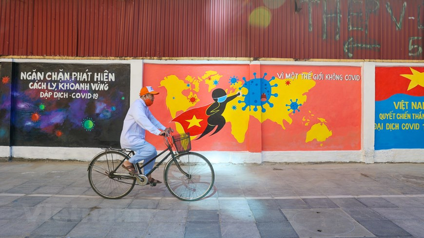 After completion, the work draws public attention. (Photo: Vietnam+)