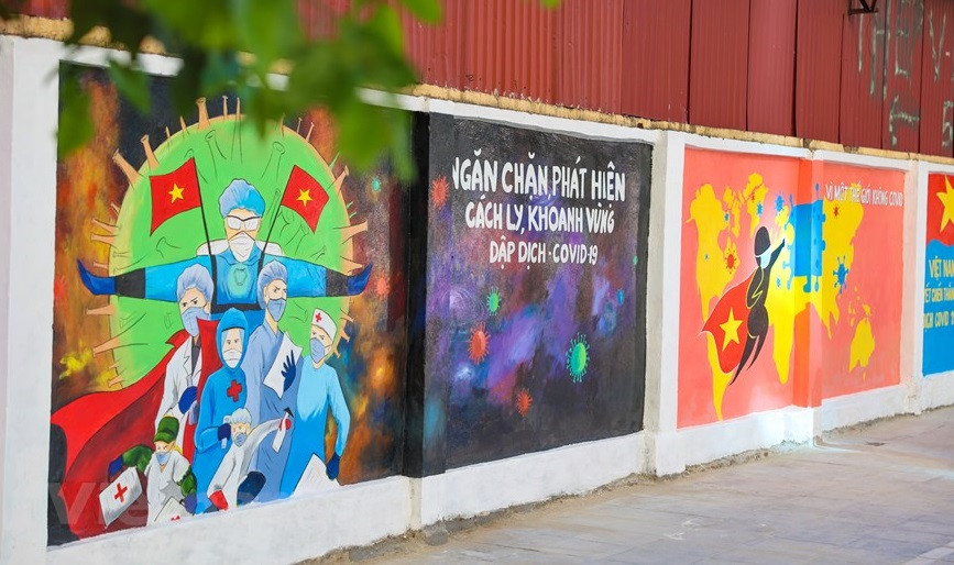Murals spreading a message of COVID-19 prevention and control is now completed. (Photo: Vietnam+)