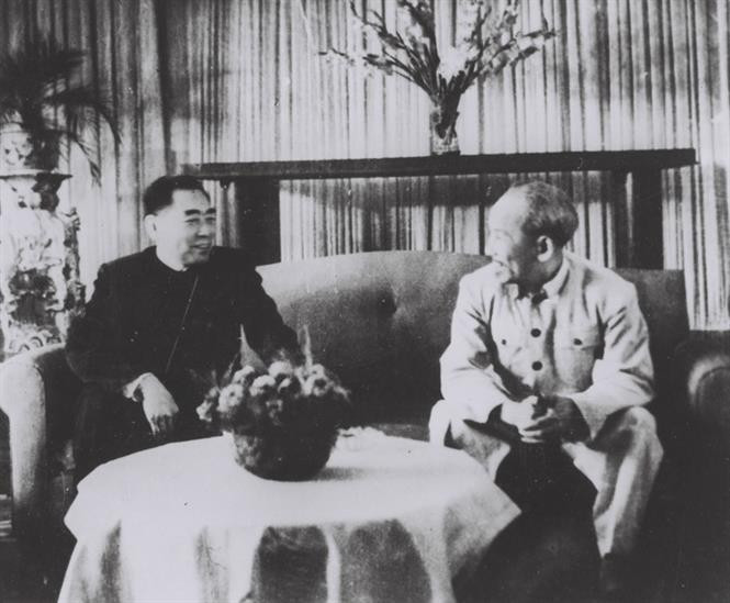 President Ho Chi Minh receives Chinese Prime Minister Zhou Enlai, November 1956 (Photo: VNA archives)
