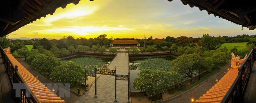 Thua Thien-Hue province is home to numerous tourist attractions. In photo: Thai Hoa palace in Hue Imperial Citadel, which was built in 1805 under King Gia Long’s reign (Photo: VNA)
