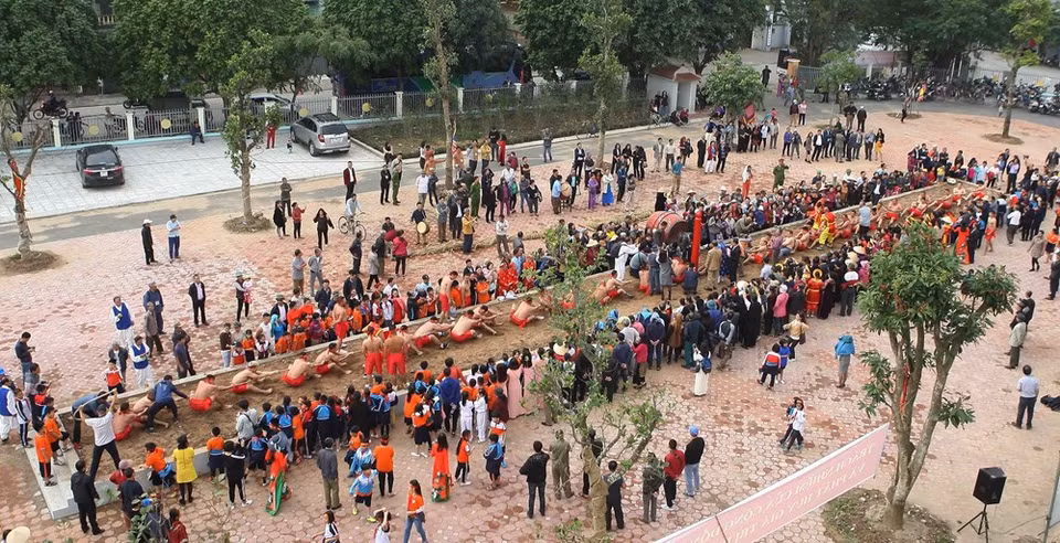The game was recognized as national intangible cultural heritage in 2015 (Photo: Thanh Tung/VNA)
