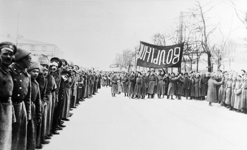 The Volinsky infantry regiment, the first to enter the battlefield (February 1917). (Source: VNA File Photo)