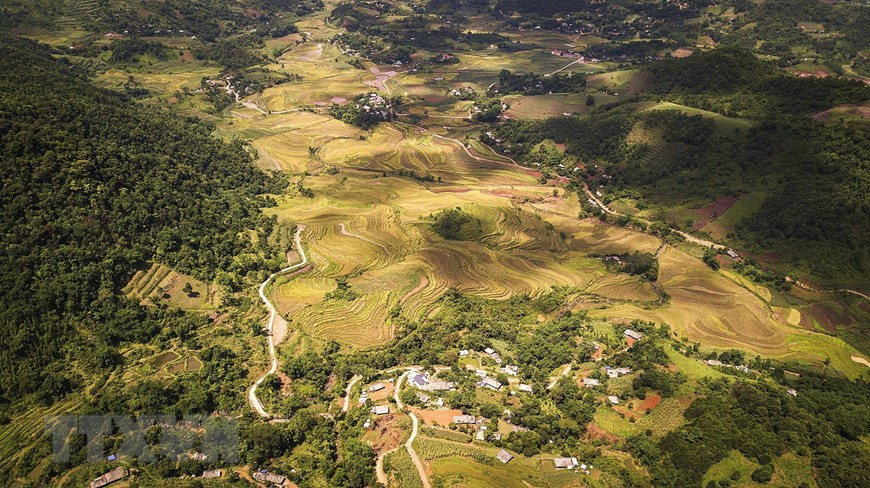A view of Thach Yen valley from above (Photo: VNA)
