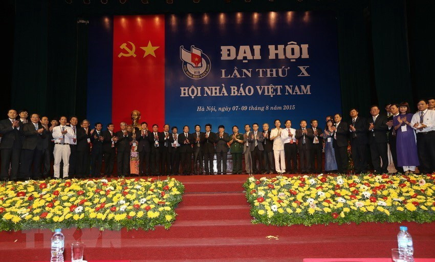The Executive Board of the Vietnam Association of Journalists at the 10th national congress (Photo: VNA)