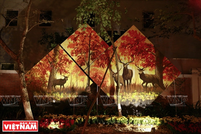 It’s not surprising that the first steps in this new medium in Vietnam are inspired by foreign imagery, the artform is practically a newborn. (Photo: VNP/VNA)