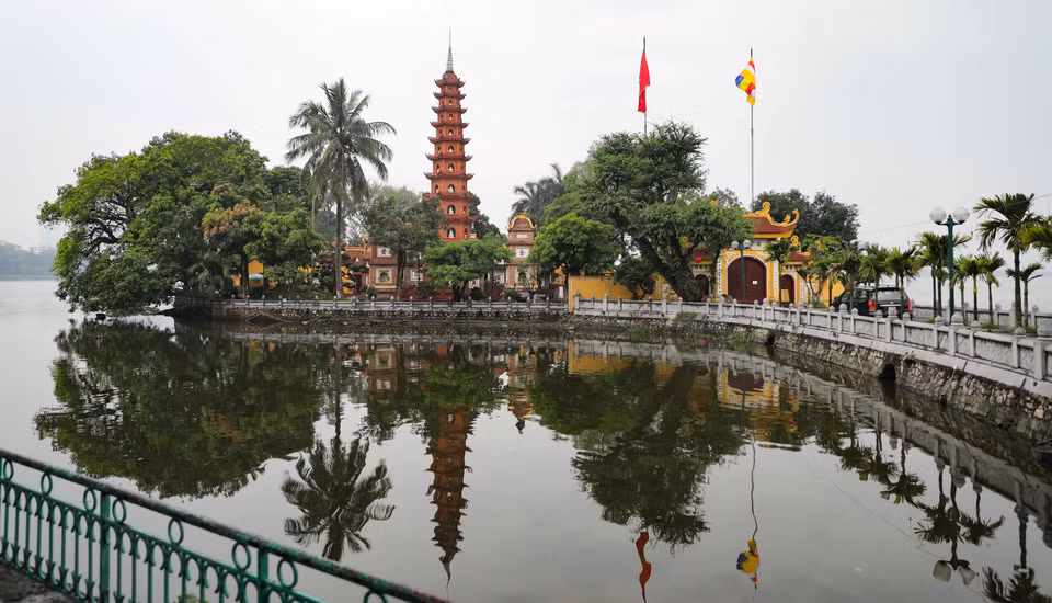 Tran Quoc Pagoda boasts unique architecture that captivates visitors. (Photo: VNA)
