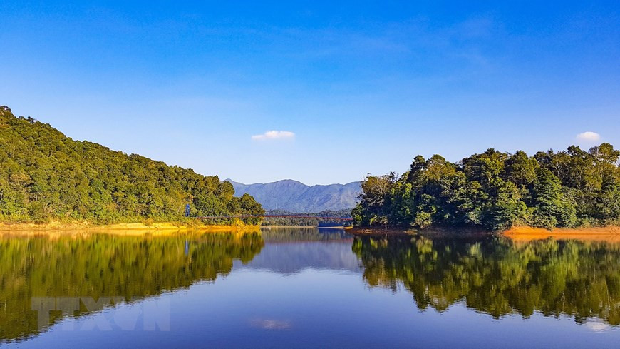 Pa Khoang lake in Dien Bien province (Photo: VNA)
