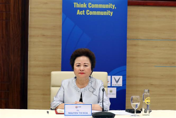 President of BRG Group, member of Vietnam’s ASEAN BAC Nguyen Thi Nga speaks at the dialogue (Photo: VNA)