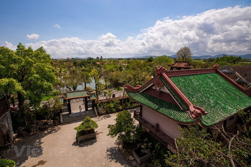 Thien Hung pagoda is not only a religious-cultural work but also an artistic painting by a talented artist (Photo: Minh Son/Vietnam+)