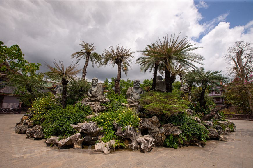 The pagoda is decorated with many ornamental trees, making visitors comfortable and peaceful (Photo: Minh Son/Vietnam+)
