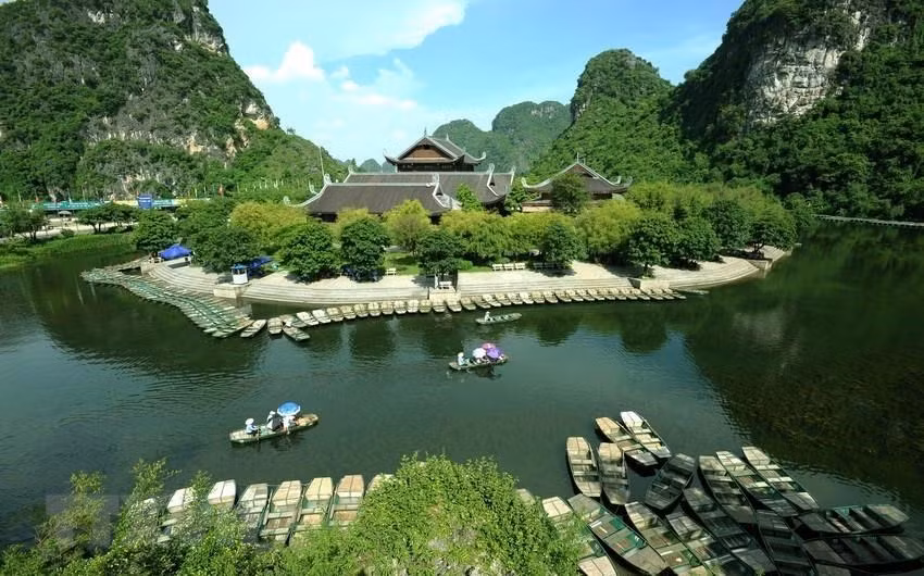 The Trang An scenic landscape complex was recognised as a World Cultural and Natural Heritage site by UNESCO in 2014 (Photo: VNA)