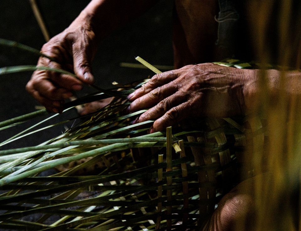 Basketry requires meticulousness by artisans. (Photo: VNA)