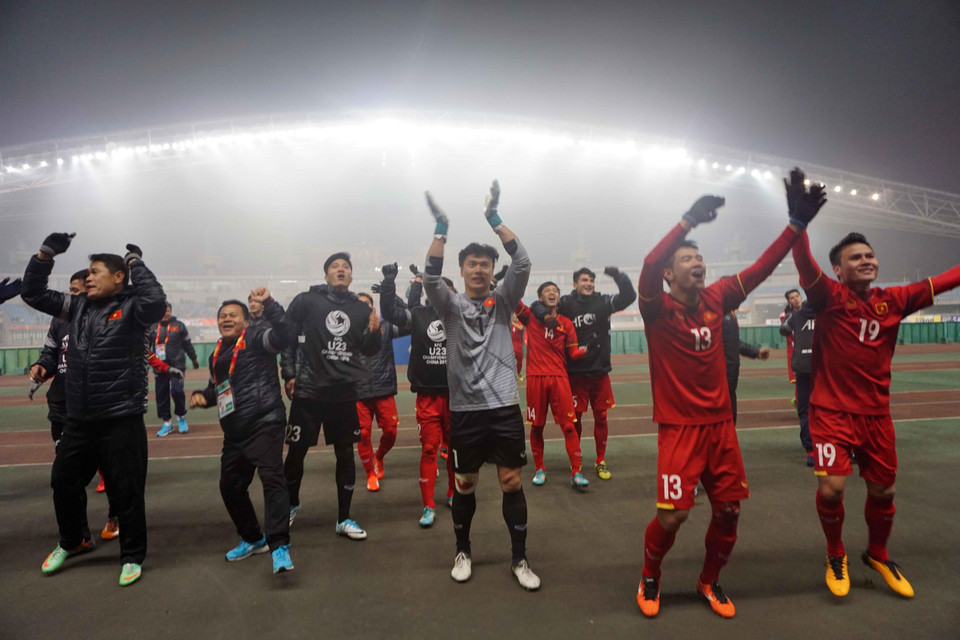 U23 Vietnam team members celebrate their historic victory (Photo: VNA)
