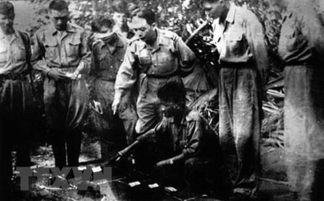 General Vo Nguyen Giap directs the combating plan in the 1953-1954 Winter-Spring battle (Photo: VNA)