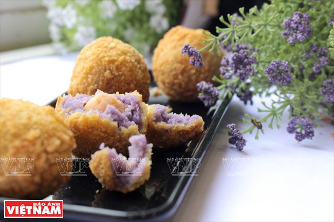 Taro balls (Photo: VNA)
