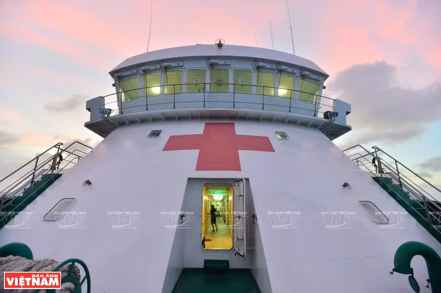 Medial ship coded HQ-561 or commonly known as Ship Khanh Hoa-01 is the most advanced ship built in Vietnam (Photo: VNP/VNA)