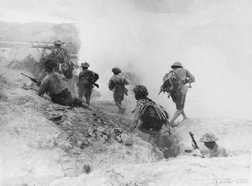 On April 14, 1954, Vietnamese forces attacked the northern position of Muong Thanh airfield, annihilating an enemy battalion. (Photo: VNA Archive)