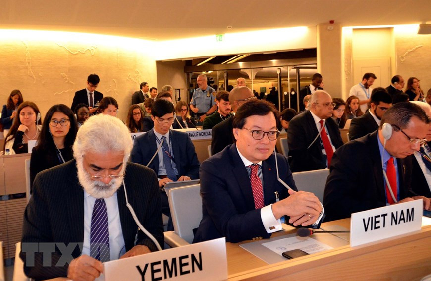 Ambassador Duong Chi Dung leads the Vietnamese delegation to the 42nd Session of the United Nations Human Rights Council, September 9, 2019, at the United Nations headquarters in Geneva, Switzerland. (Photo: VNA)