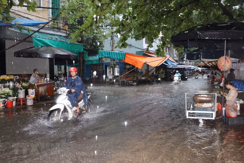 Heavy rains in Hoa Binh province (Source: VNA)