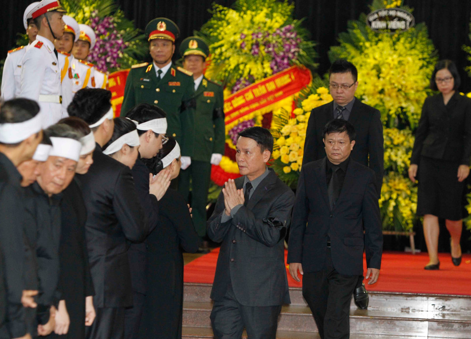 VNA Director General Nguyen Duc Loi expresses profound sympathy to the family of President Tran Dai Quang (Source: VNA)