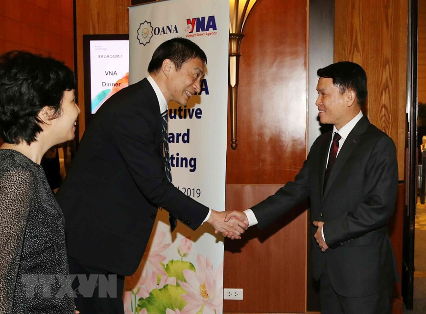 Vietnam News Agency General Director Nguyen Duc Loi welcomes delegates to the 44th OANA Executive Board Meeting (Photo: VNA)