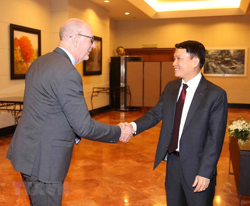 Vietnam News Agency General Director Nguyen Duc Loi welcomes delegates to the 44th OANA Executive Board Meeting (Photo: VNA)